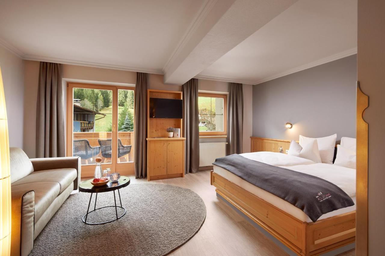 Adler Tyrol Mountain Superior 4*