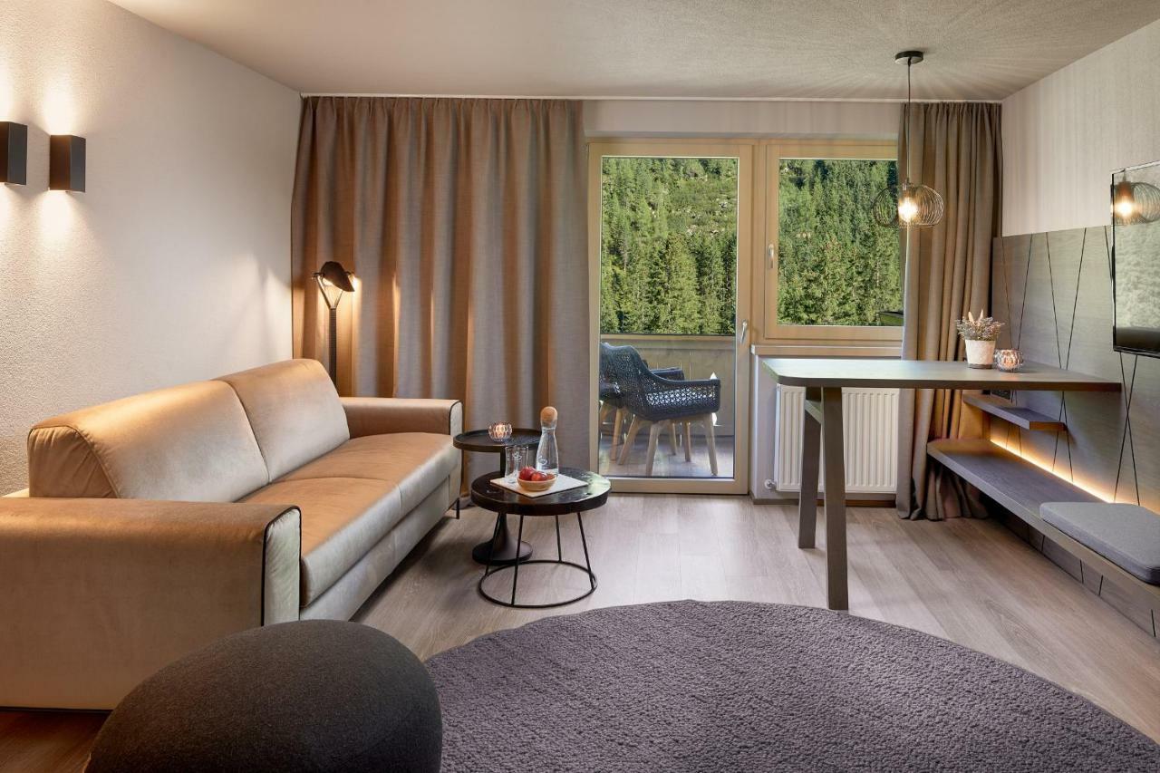 Adler Tyrol Mountain Superior 4* Tux